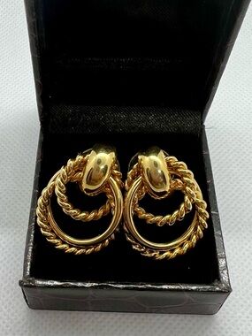 Vintage Signed O.S. Gold Tone Double Hoop Rope Twist Door Knocker Post Earrings